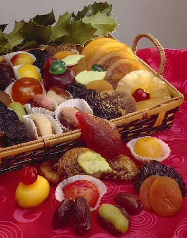 Panier de fruits confits