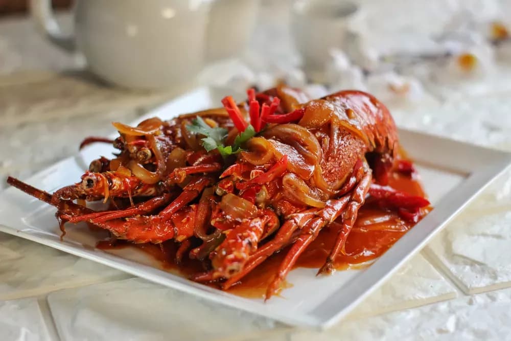 Homard à l'armoricaine