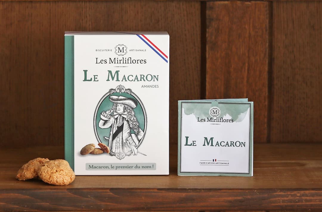 Une de nos recettes historiques, les macarons aux amandes, à l'ancienne