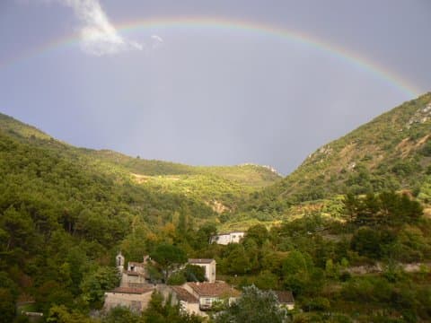 La Ferme de l'Ayguemarse au coeur de la vallée de Benivay-Ollon